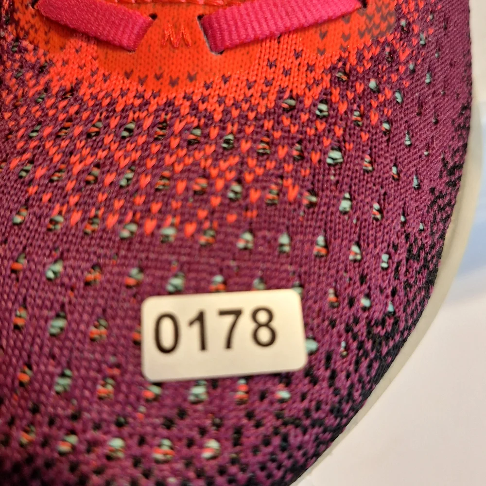 Brooks Levitate 2 Women's Sneakers Shoes. Size 8.5 - Picture 11 of 11